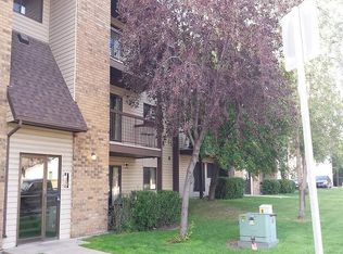 275 Kingsmere Blvd, Saskatoon, SK S7J4J6