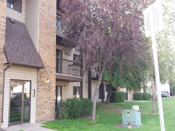 275 Kingsmere Blvd, Saskatoon, SK S7J 4J6