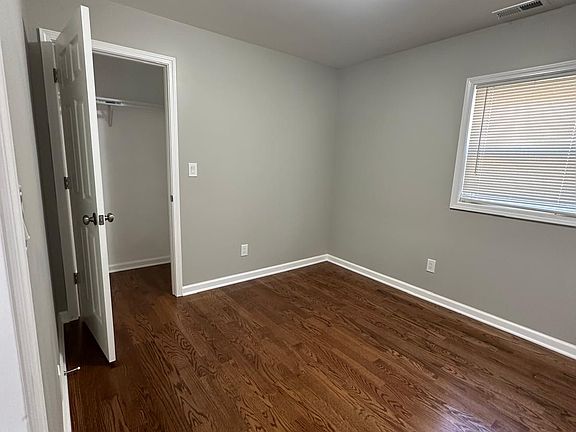 2nd image of 5649 Sohl Ave Unit 1