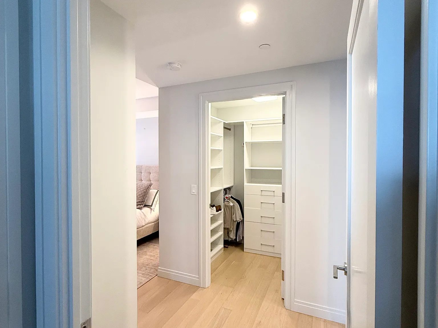 2 bed, 2.5 bath, 1281 sqft, $12,000 — Photo 4