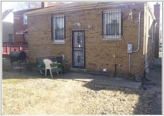 2nd image of 10928 S Parnell Ave