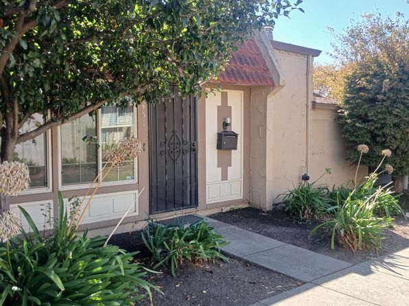 2451 Oliver Dr
