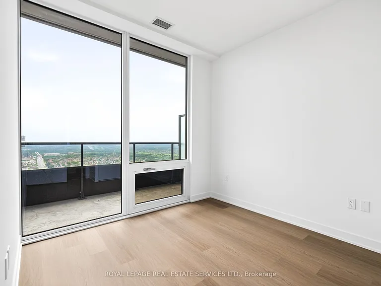 448 Burnhamthorpe Rd W #5101 — Photo 33