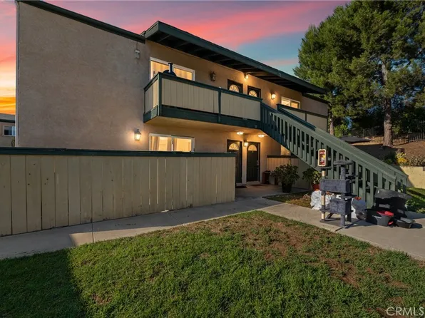 868 E Alvarado St, Fallbrook, CA 92028