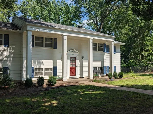 2600 N 10th St, Independence, KS 67301