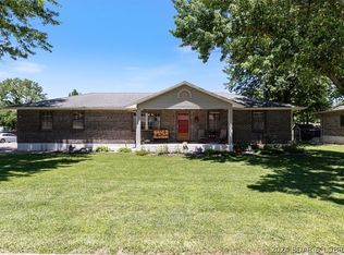 511 W Champain St, Eldon, MO 65026