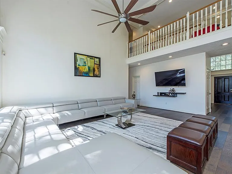 14111 Manderly Dr — Photo 19