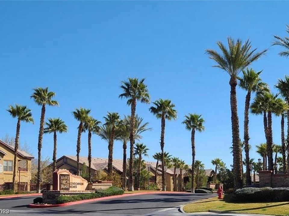 1st image of 8250 N Grand Canyon Dr Unit 2084