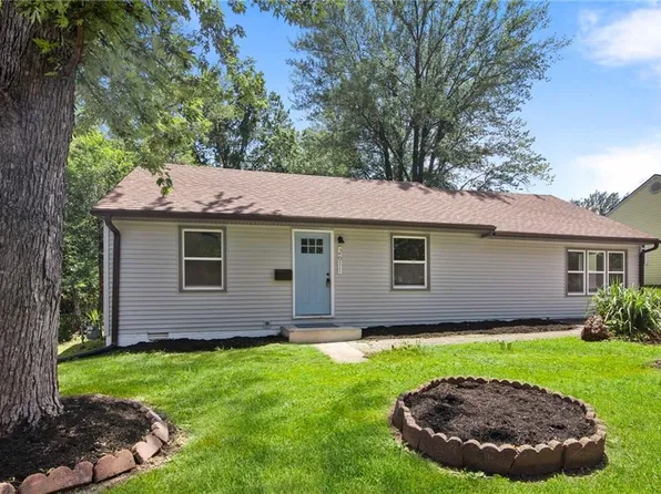2611 Yates Ave, Kansas City, KS 66106