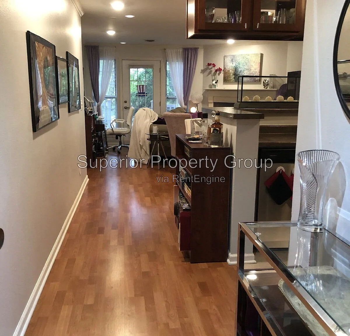2 bed, 2.0 bath, 1014 sqft, $1,800 — Photo 2