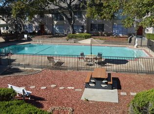 602 Tanglebriar Ln APT B, San Antonio, TX 78209