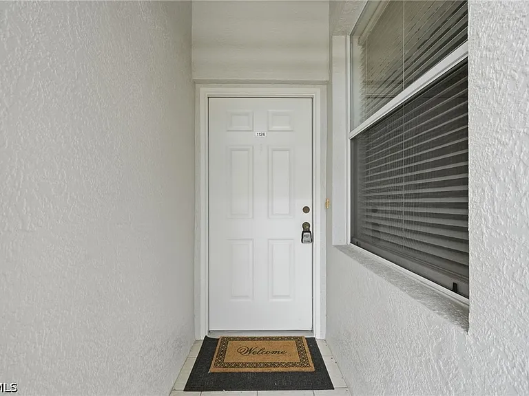 10480 Washingtonia Palm Way #1126 — Photo 4