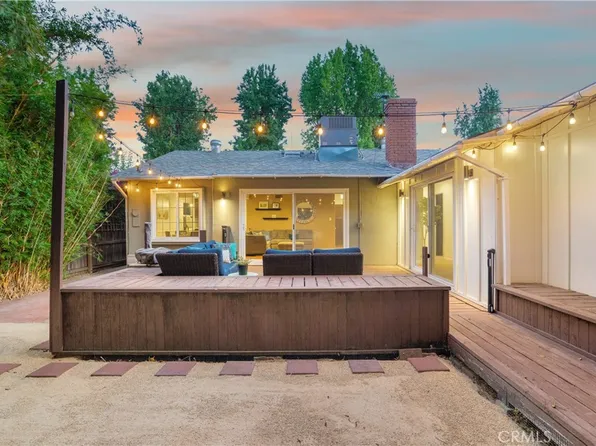 15017 Archwood St, Van Nuys, CA 91405