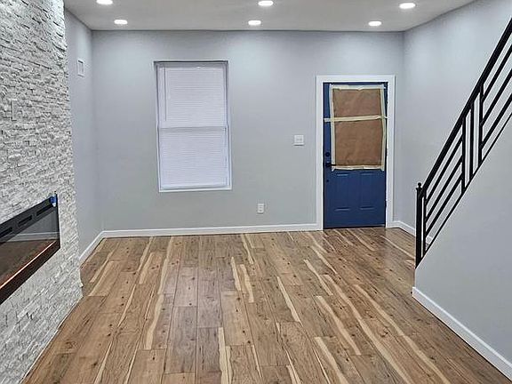 4th image of 6626 Haddington Ln