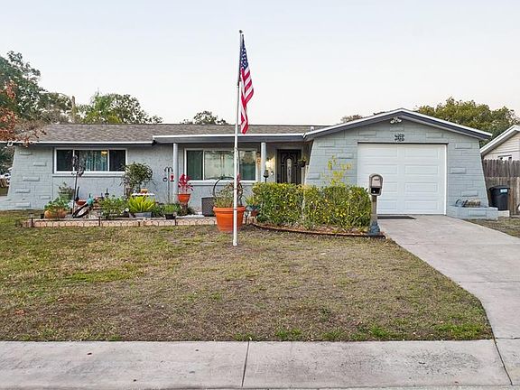 5th image of 7615 Cumber Dr
