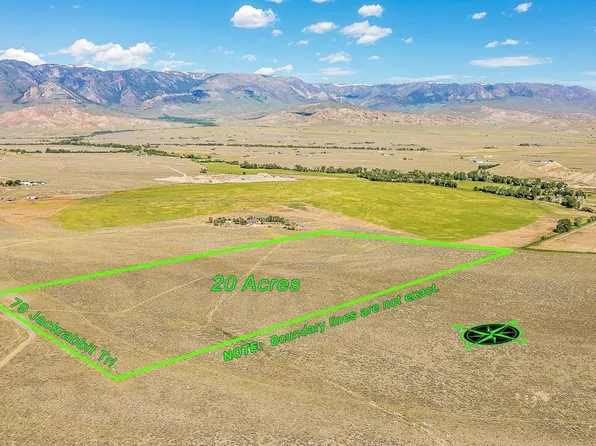 79 Jack Rabbit Ln, Clark, WY 82435