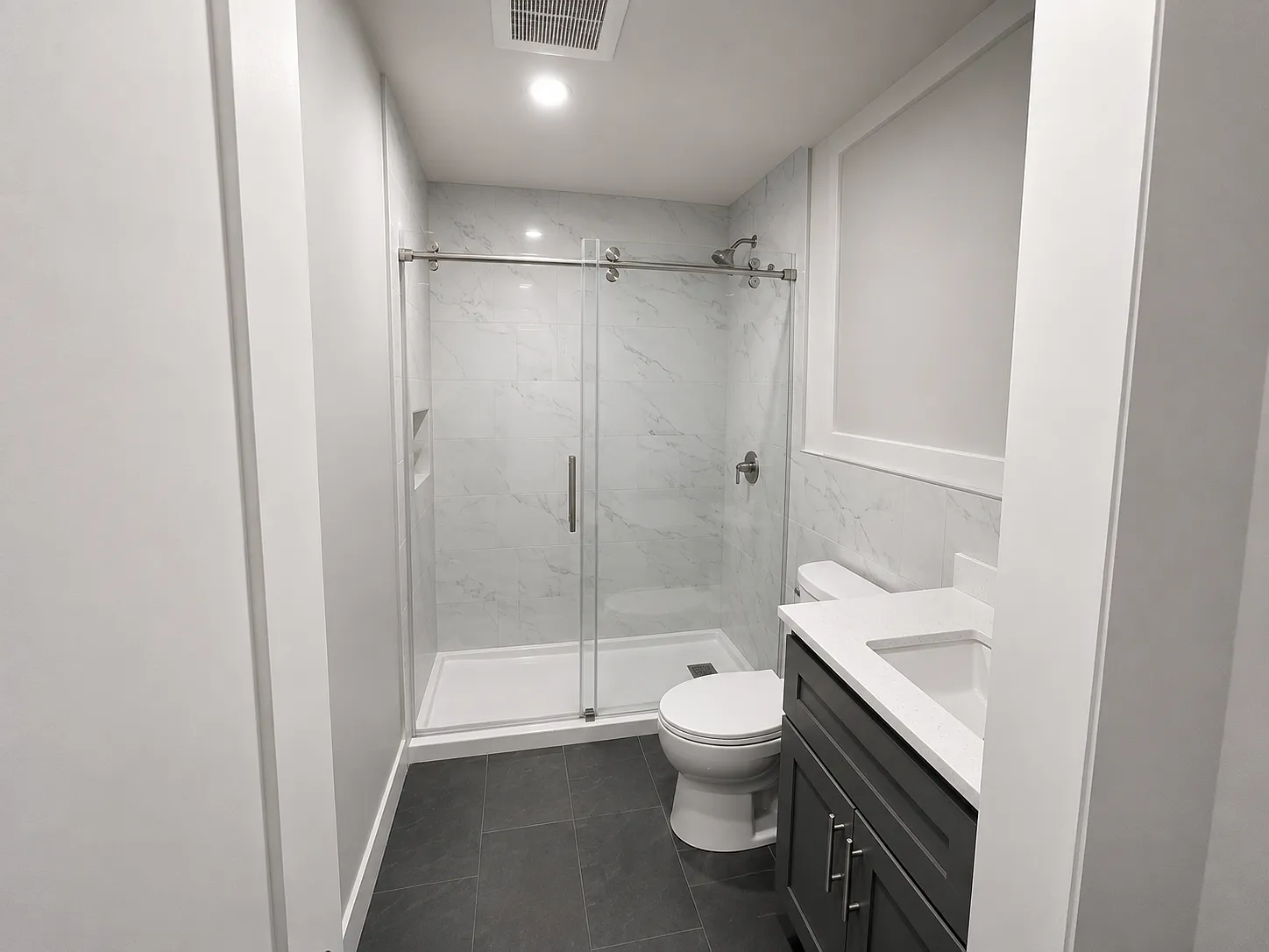 2 bed, 847 sqft, $4,300 — Photo 4