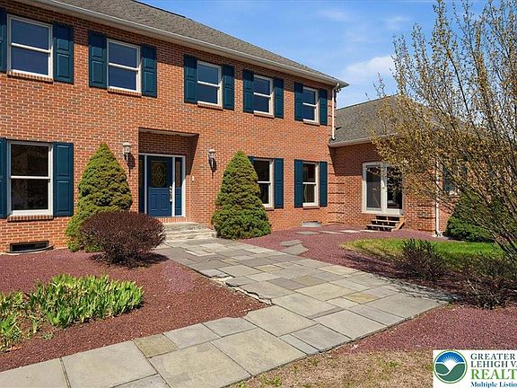 3rd image of 2506 Red Fox Ln