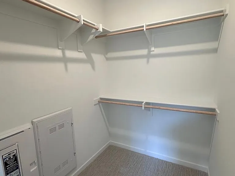 5954 Catskills Ct — Photo 15