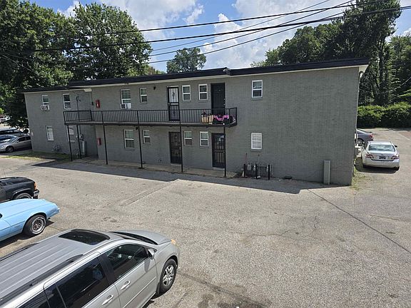 4th image of 1744 N Graham St