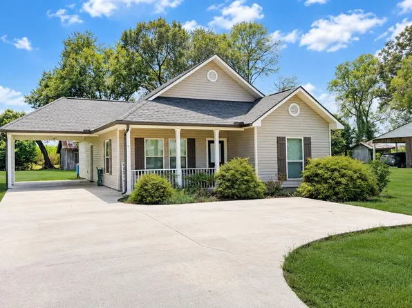 1141 Plauche St, Morganza, LA 70759