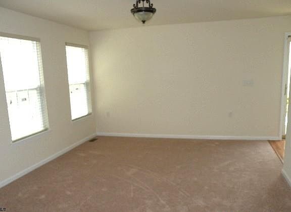 3rd image of 49 E Woodland Ave #49