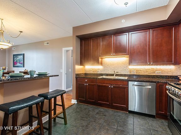 3rd image of 8440 Callie Ave #C-202
