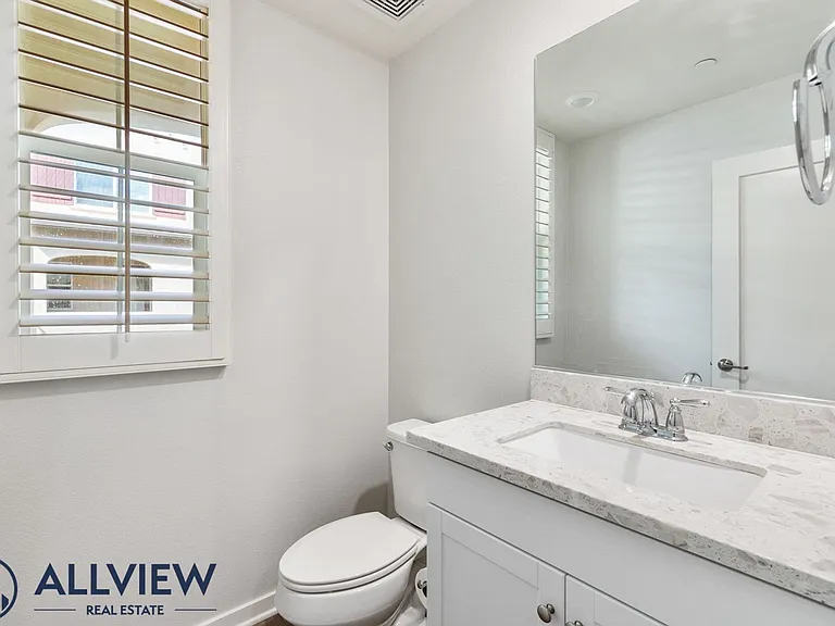 1531 E Lincoln Ave — Photo 19