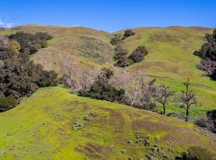 3111 Calaveras Rd, Milpitas, CA 95035