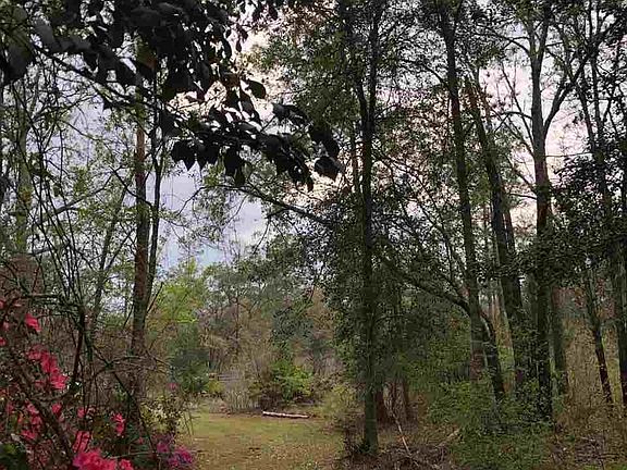 3rd image of Vacant Ne Chervil Dr