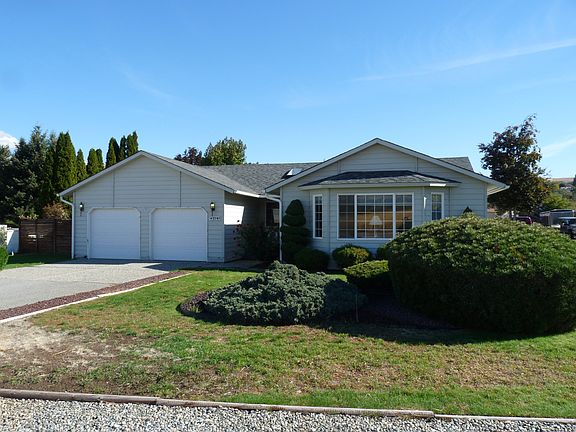 2nd image of 2141 N River Dr