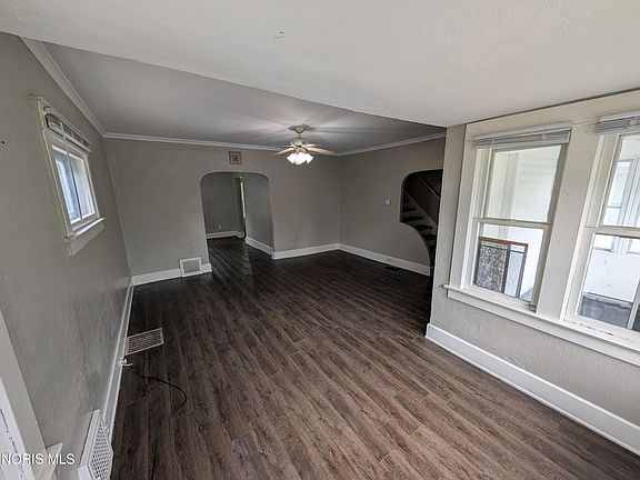 5th image of 1212 Paxton St