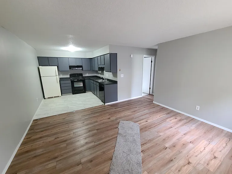 515 Dewey Ave #1 — Photo 5