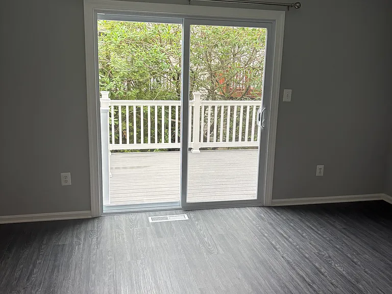 13906 Ascott Dr — Photo 22
