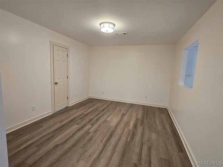 3024 Pelzer Ave — Photo 9
