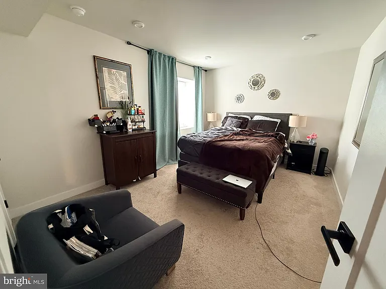 99 Weston Dr — Photo 30