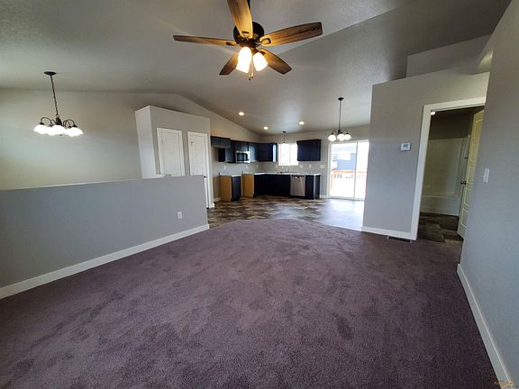 4th image of 655 Bomber Way