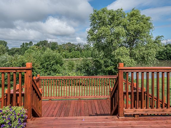 2nd image of 48545 American Elm Dr