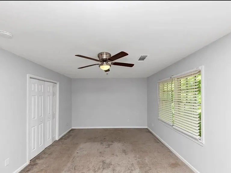 Forest Villa Dr NW — Photo 11