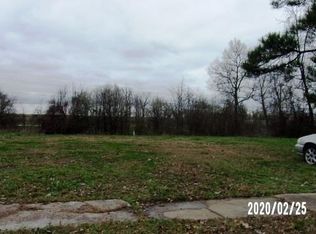 2615 E Jackson Ave, West Memphis, AR 72301
