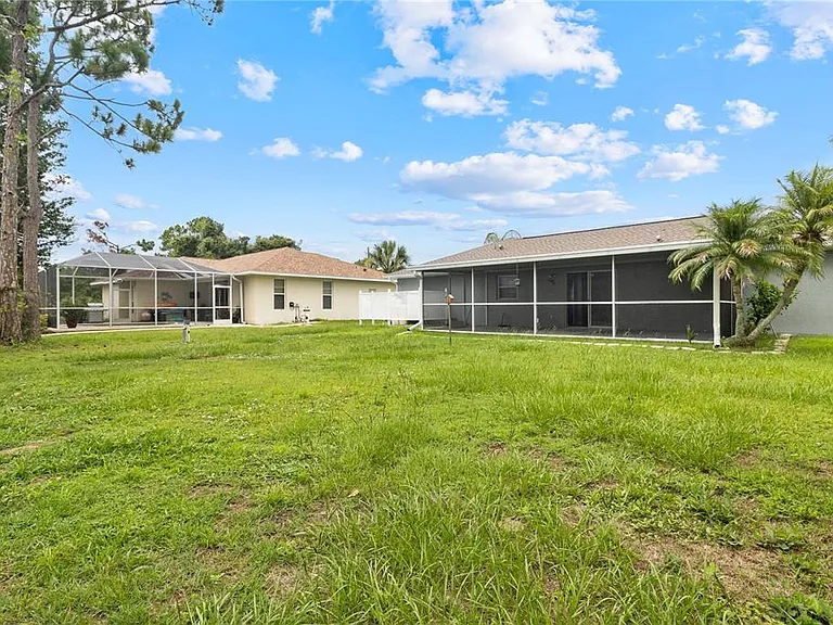 2745 Nellie Ln — Photo 36