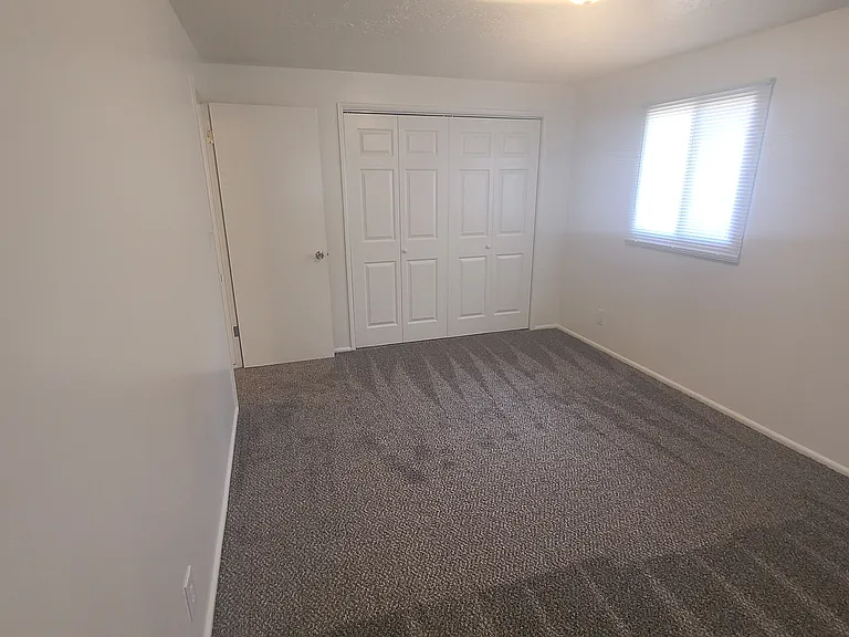 4002 S Madison Ave #1 — Photo 10