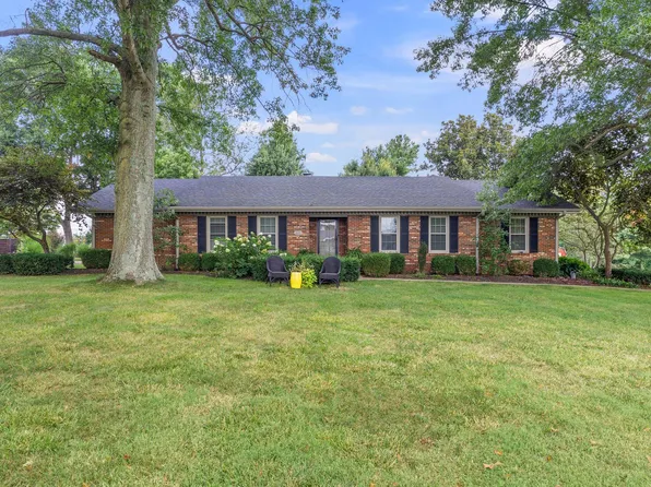 2021 Cardinal Dr, Danville, KY 40422