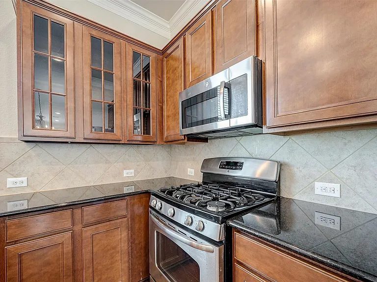 3302 Clearview Cir — Photo 20