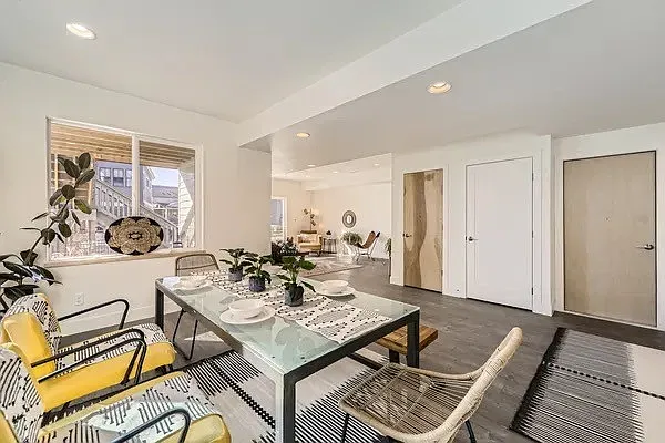 916 Eldorado Ln — Photo 4