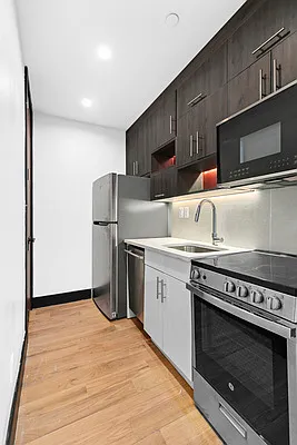 Rented by Compass | media 33