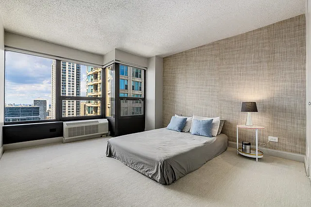 30 E Huron St #3105 — Photo 8