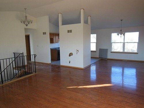 4th image of 14712 Campbell Ave