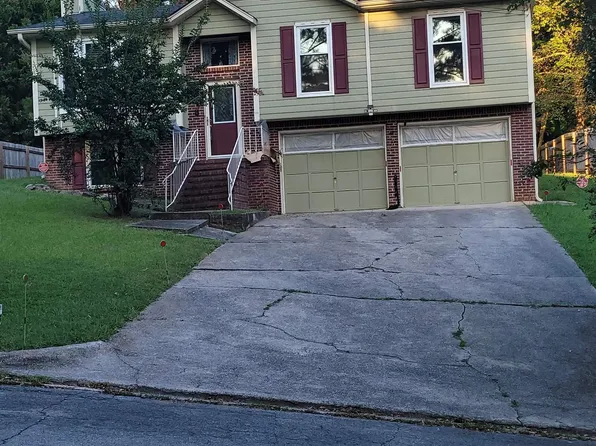 9913 Wood Ave, Birmingham, AL 35217