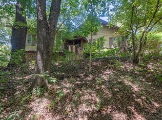 4439 E Fox Bluff Lane, Springfield, MO 65809